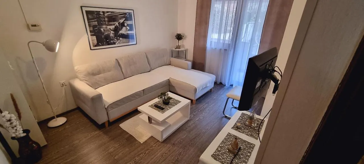 Apartment Evergreen Pula 0*,  Croatia